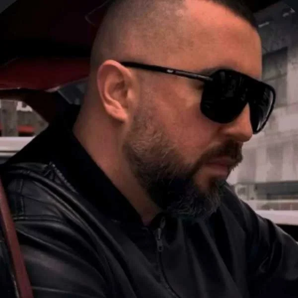 دانلود آهنگ سهراب ام جی و ویناک بند مافیا دانلود آهنگ سهراب ام جی و ویناک بند مافیا