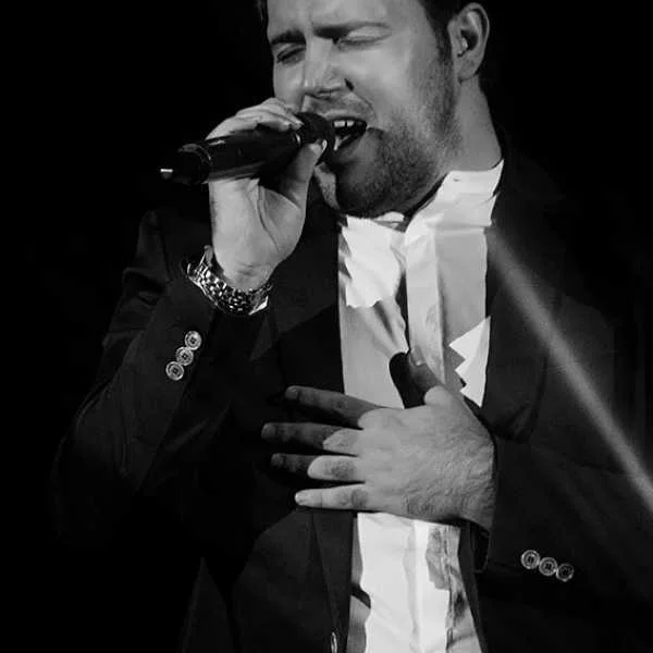 دانلود آهنگ چشمای من میل به گریه داره دانلود آهنگ چشمای من میل به گریه داره