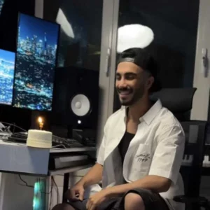 بزودی مهراد جم دوست دارم