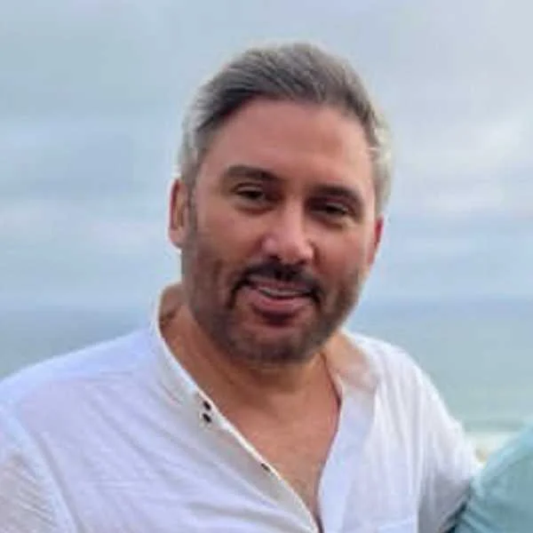 دانلود آهنگ تو از کجا پیدات شد عشق