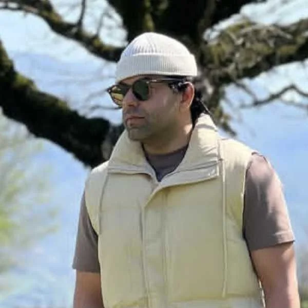 دانلود آهنگ رضا بهرام بی خبر دانلود آهنگ رضا بهرام بی خبر