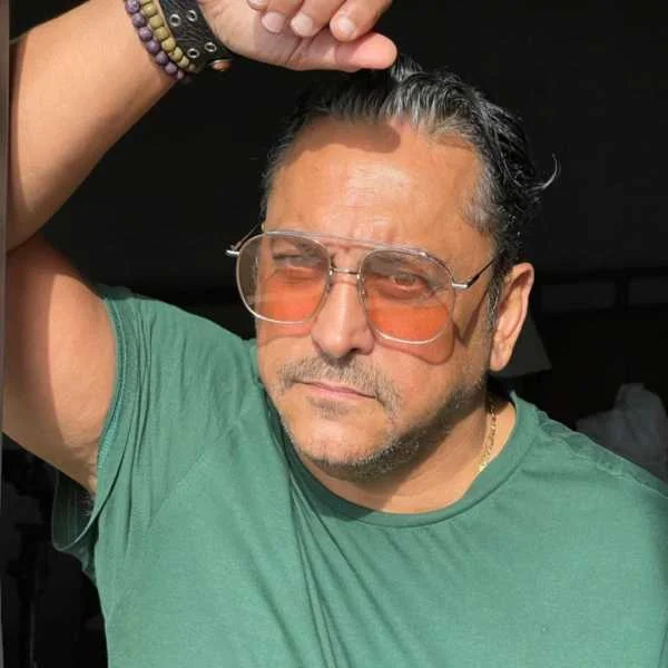 دانلود آهنگ دختر ایرونی بلای من