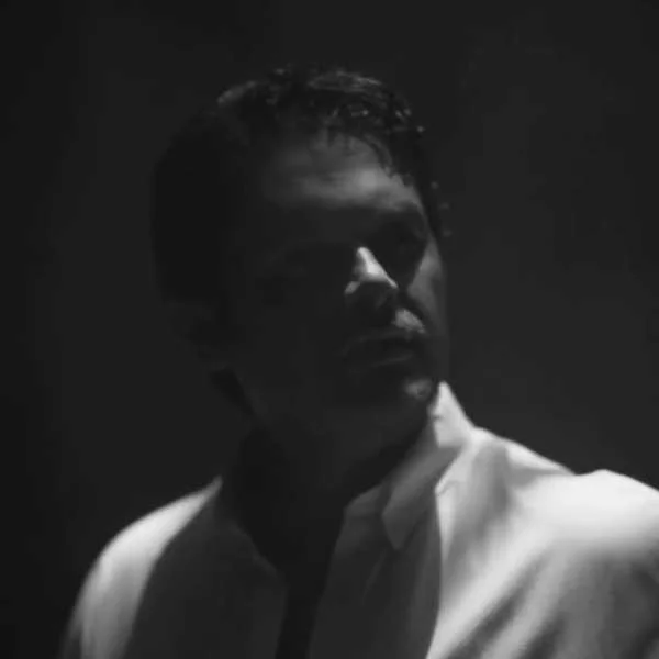 دانلود آهنگ سینا پارسیان زین دانلود آهنگ سینا پارسیان زین