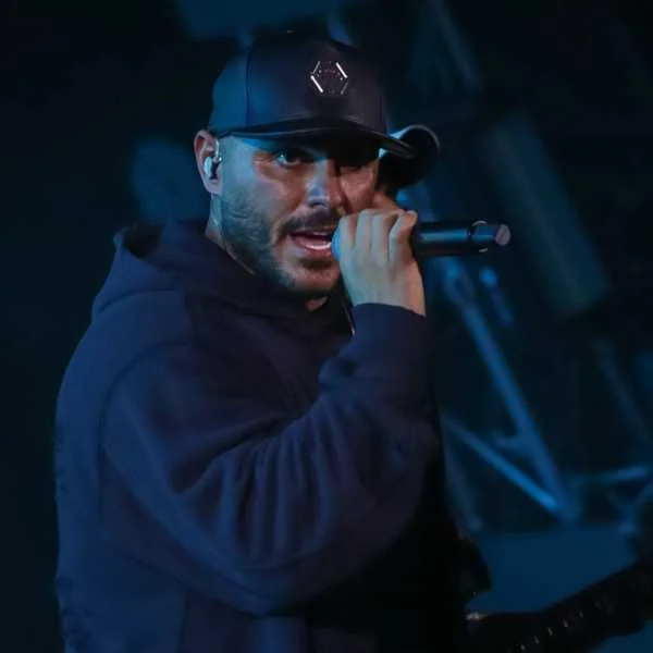 دانلود آهنگ دوباره تهران و نصف شب منو تو بیدار دوتایی دانلود آهنگ دوباره تهران و نصف شب منو تو بیدار دوتایی