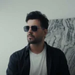 دانلود آهنگ آصف آریا پیشت آرومم