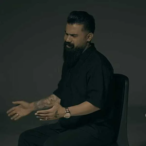 دانلود آهنگ عشق تو زده زمینم مبارکه عشق جدیدت دانلود آهنگ عشق تو زده زمینم مبارکه عشق جدیدت