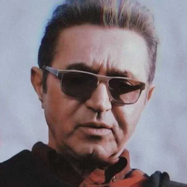 دانلود آهنگ آهای خوشگل عاشق دانلود آهنگ آهای خوشگل عاشق