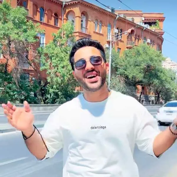 دانلود آهنگ آلما آلما آتاندا دانلود آهنگ آلما آلما آتاندا