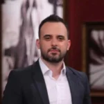 رو در و دیوار این شهر