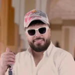 من دلم تنگه بیا بغلم کن