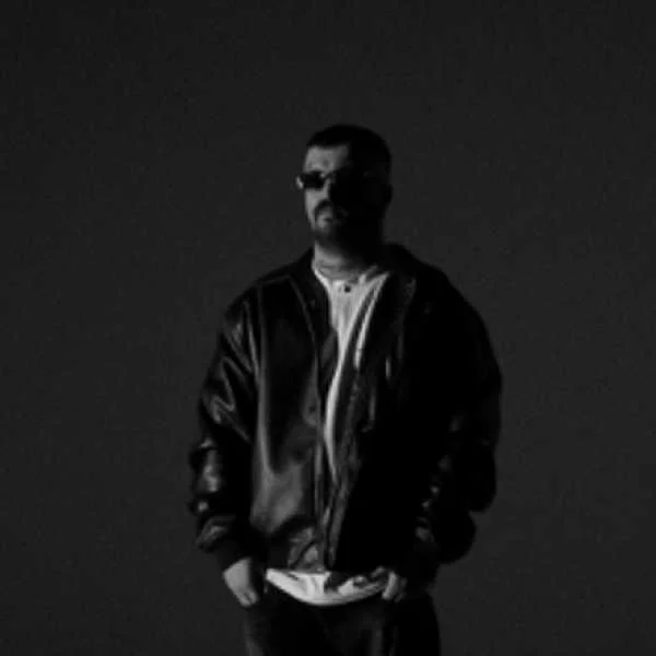 دانلود آهنگ پوری بزن زنگ بم دانلود آهنگ پوری بزن زنگ بم