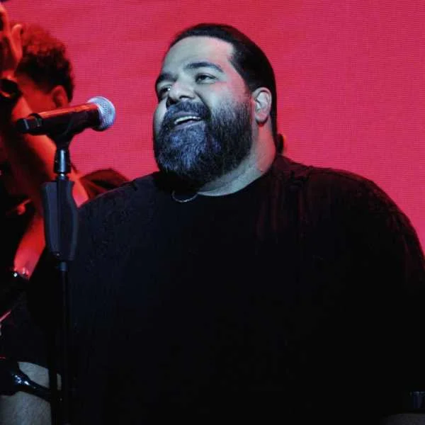 دانلود آهنگ واسه يه عمر رفته ببخشید كمه