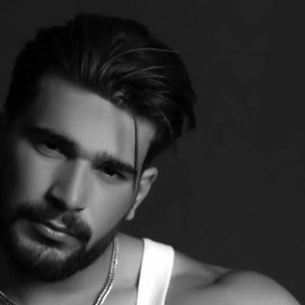 دانلود آهنگ میخوام یه بار دلت طرف من باشه