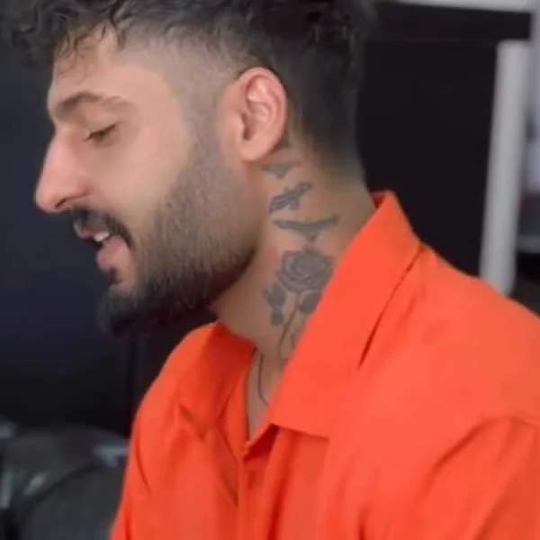 دانلود آهنگ تو خوشگل منی بند بند جون منی دانلود آهنگ تو خوشگل منی بند بند جون منی