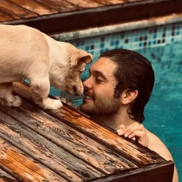 دانلود آهنگ سینا پارسیان رو دست دانلود آهنگ سینا پارسیان رو دست