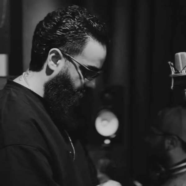 دانلود آهنگ رفیقتم شدی رقیب من