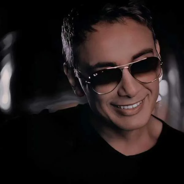 دانلود آهنگ دلم رفت پاهام موند