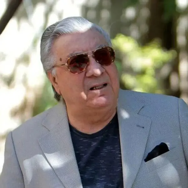 دانلود آهنگ گلپا فریاد عشق دانلود آهنگ گلپا فریاد عشق