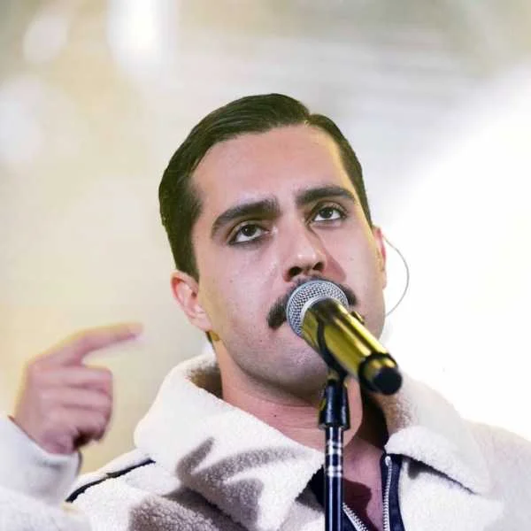 دانلود آهنگ تو یه رویایی که نمیرسی به دستم