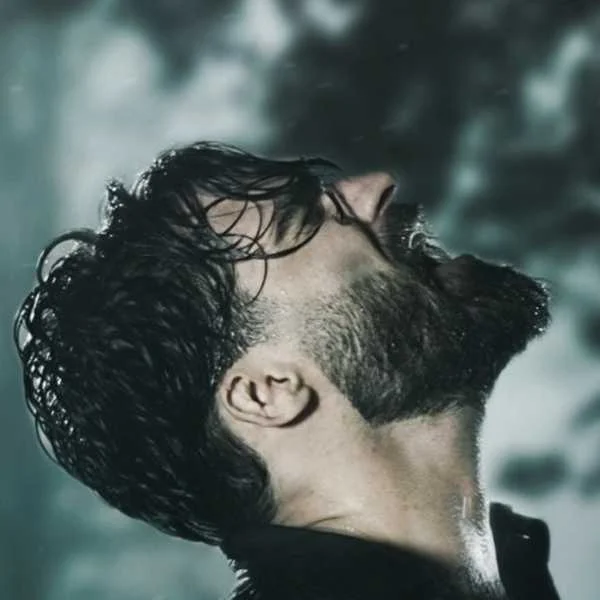 دانلود آهنگ هنوزم که هنوزه دیوونه وار دیوونه شم