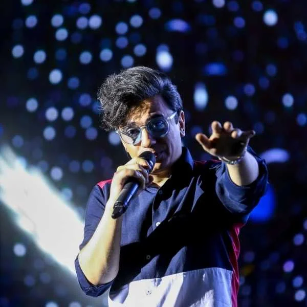 دانلود آهنگ تویی تویی که میتونی منو درمونم کنی