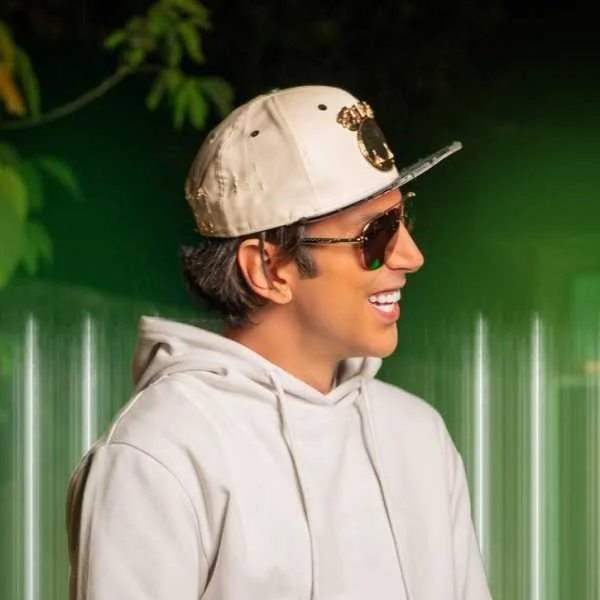 دانلود آهنگ رضایا دلخوشیم