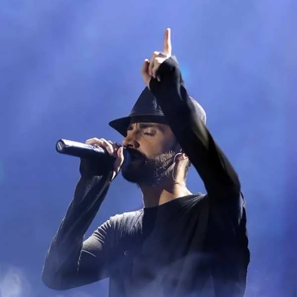 دانلود آهنگ به یاد رفتنت هرشب به راهت خیره میمونم