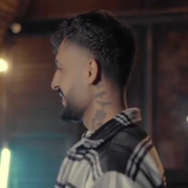 دانلود آهنگ همه جونم بیا تو رگ و خونم بیا