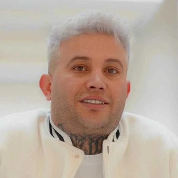 دانلود آهنگ علی احمدیانی طوفان