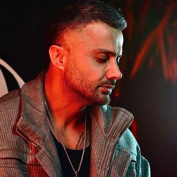 دانلود آهنگ ابی عالی اینجوری نمونه دانلود آهنگ ابی عالی اینجوری نمونه