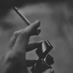 ازم فندک میخوای اصلا کی بهت اجازه داده