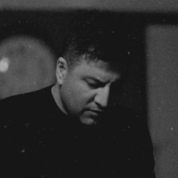 دانلود آهنگ پویا بیاتی دنگ دلتنگی دانلود آهنگ پویا بیاتی دنگ دلتنگی