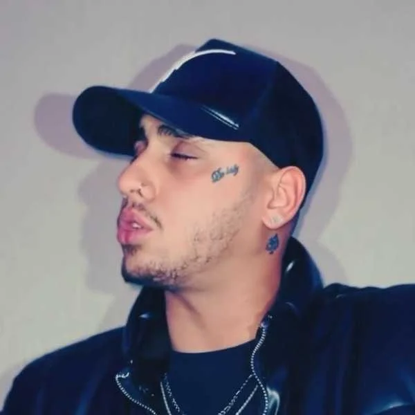 دانلود آهنگ شایان یو منم بلدم