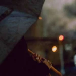 عجب دنیاست این دنیا با صدای زن هوش مصنوعی