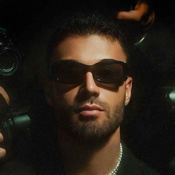 دانلود آهنگ امیر رشوند دوست دارم