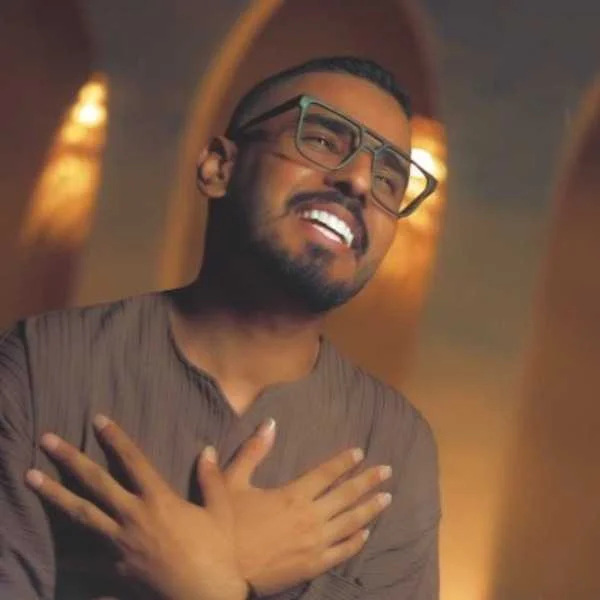 دانلود آهنگ فاضل دریس (تو اون لبخند پنهون خدایی) دانلود آهنگ فاضل دریس (تو اون لبخند پنهون خدایی)