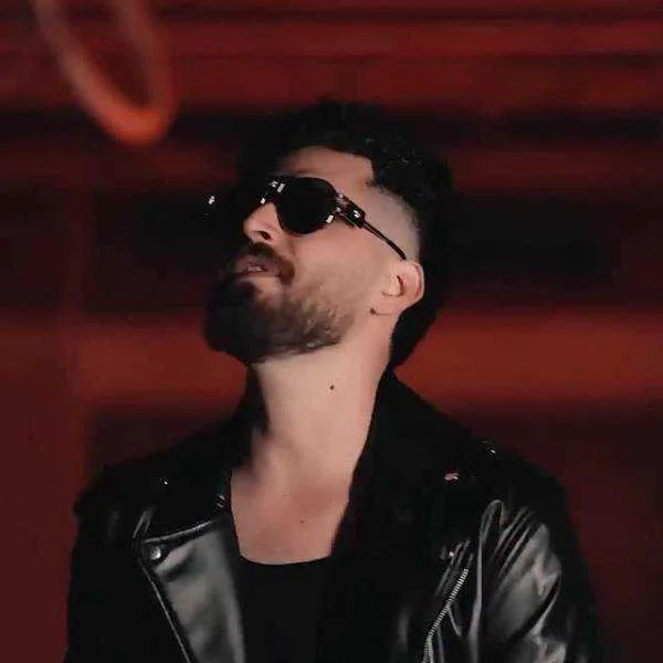 دانلود آهنگ میلاد انتظار وفاسیز دانلود آهنگ میلاد انتظار وفاسیز