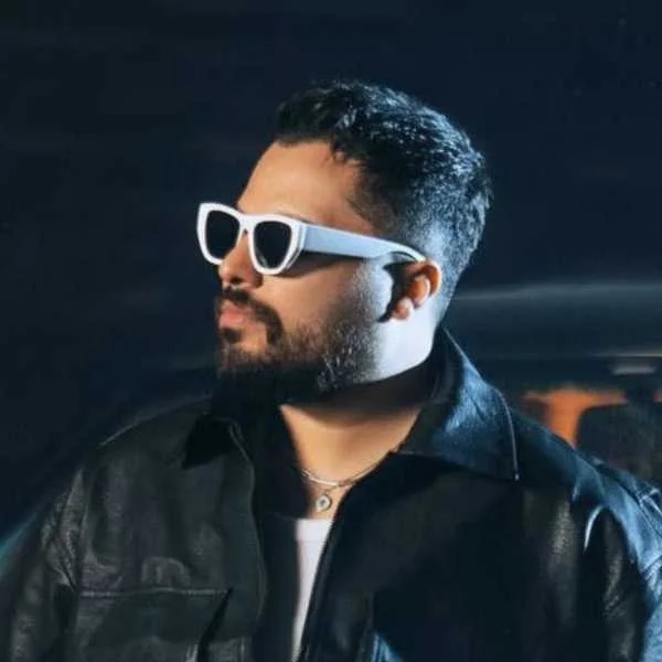 دانلود آهنگ امید عقابی کارما