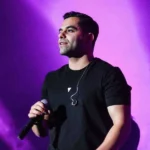 بی تو بی معنایم چو قصه ای بی پایان