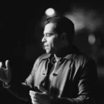 روزامو با دلتنگی سر میکنم