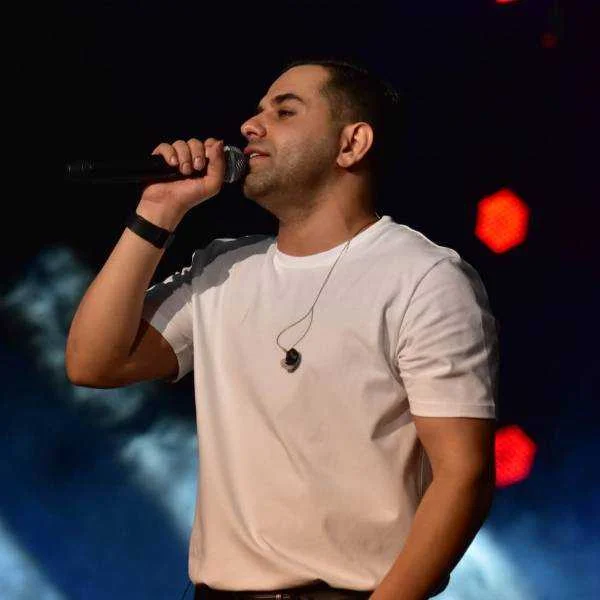 دانلود آهنگ خدایا تشنه‌ بارانم کویرم به لب آمد جانم