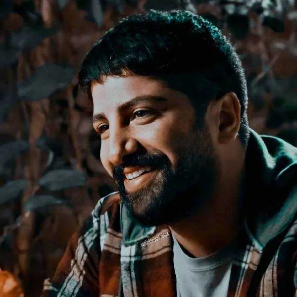 دانلود آهنگ زانیار خسروی بغلم کن