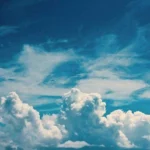 یه روز آسمون رنگ و وارنگه