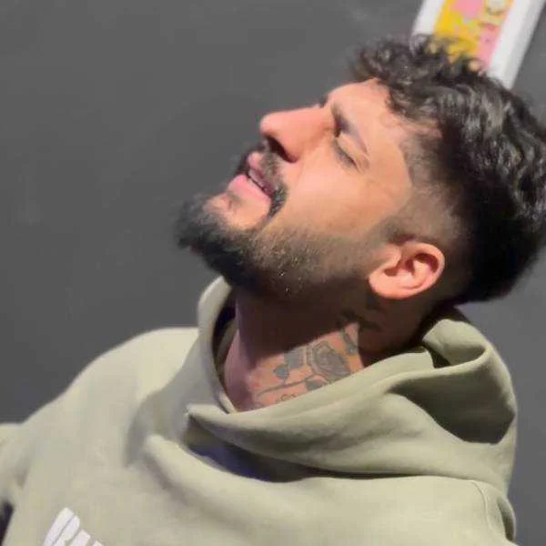 دانلود آهنگ جون میدم واسه قشنگیات