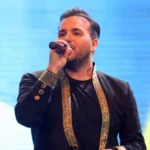 آهنگ این اولین عیدیه که نیستی کنارم