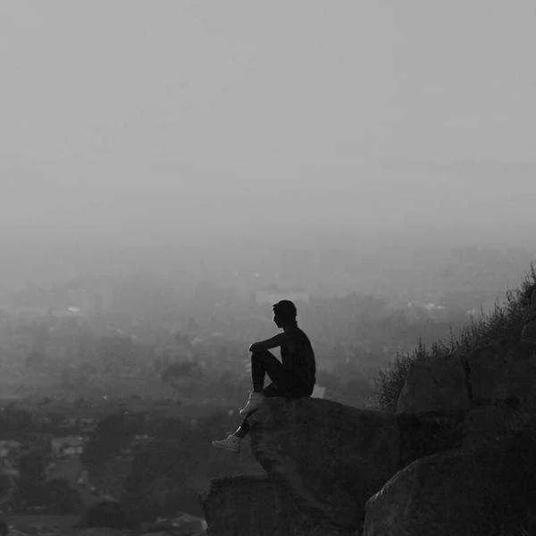 دانلود آهنگ همش تو فکرمه بزارم برم