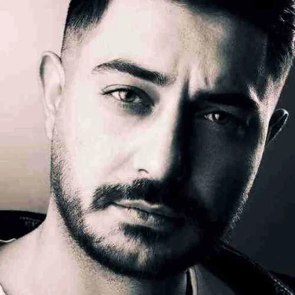 دانلود آهنگ حسین پارسا ستاره ها