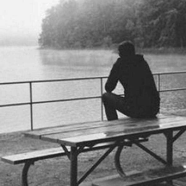 دانلود آهنگ اولدوم حالی پریشان عمرومو وردیم صدای زن