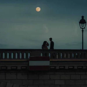 آهنگ دانلود آهنگ تویی خورشید تابانم که می تابد به ایوانم