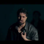 من بی بند و بار دیوانه وار بشد فکر میکنم